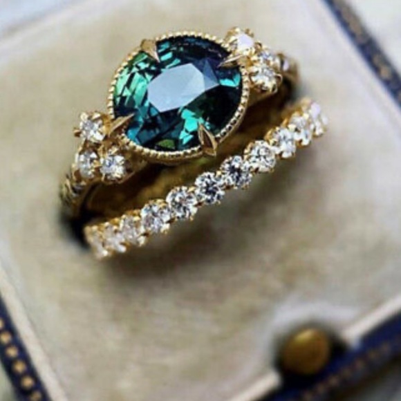 New 18k yellow gold plated Ring Set - Picture 2 of 3